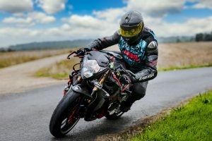 wytrzymałość odzieży motocyklowej